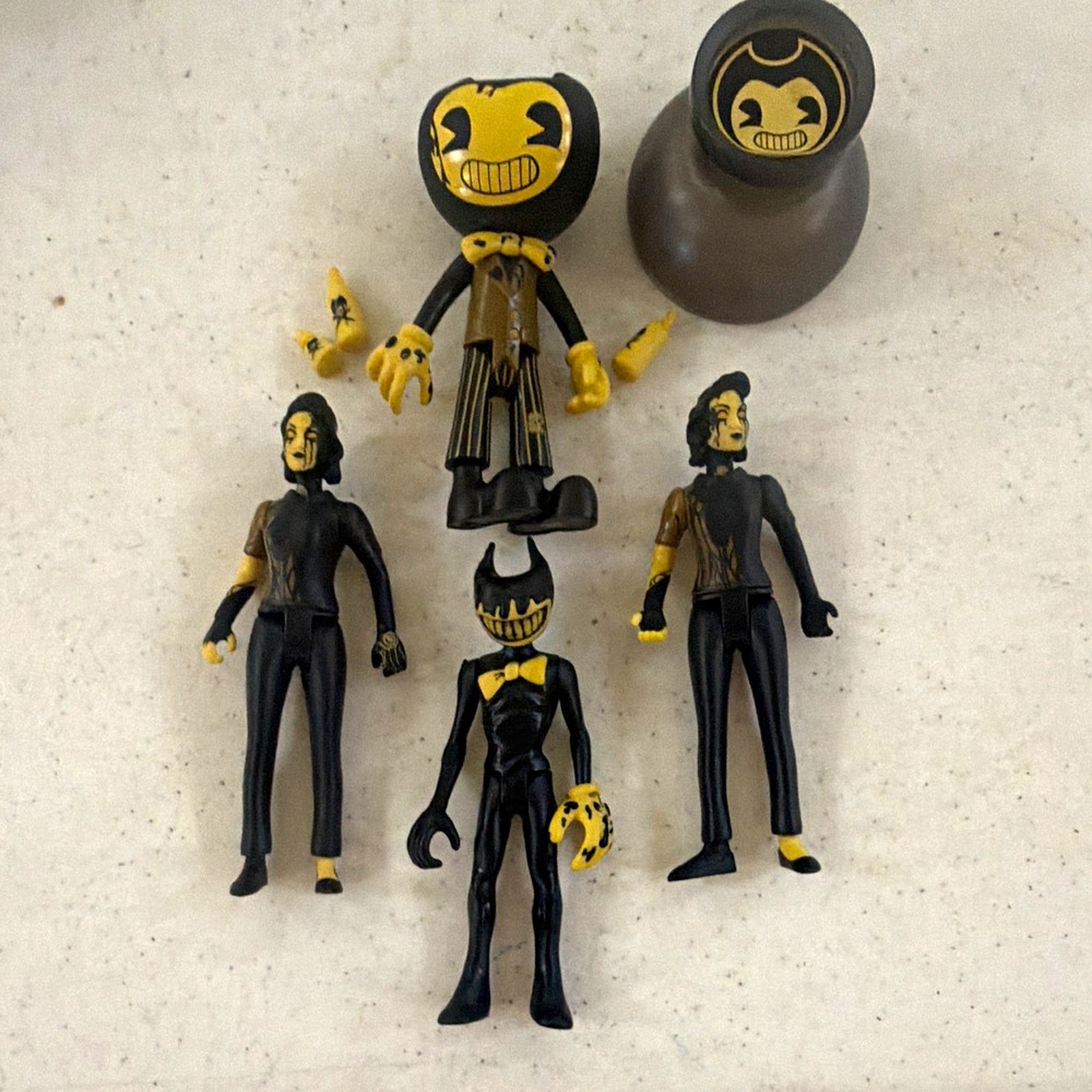 Bendy and the Ink Machine Mixed Lot 4pc Mini Plastic Figures w/ Accessories